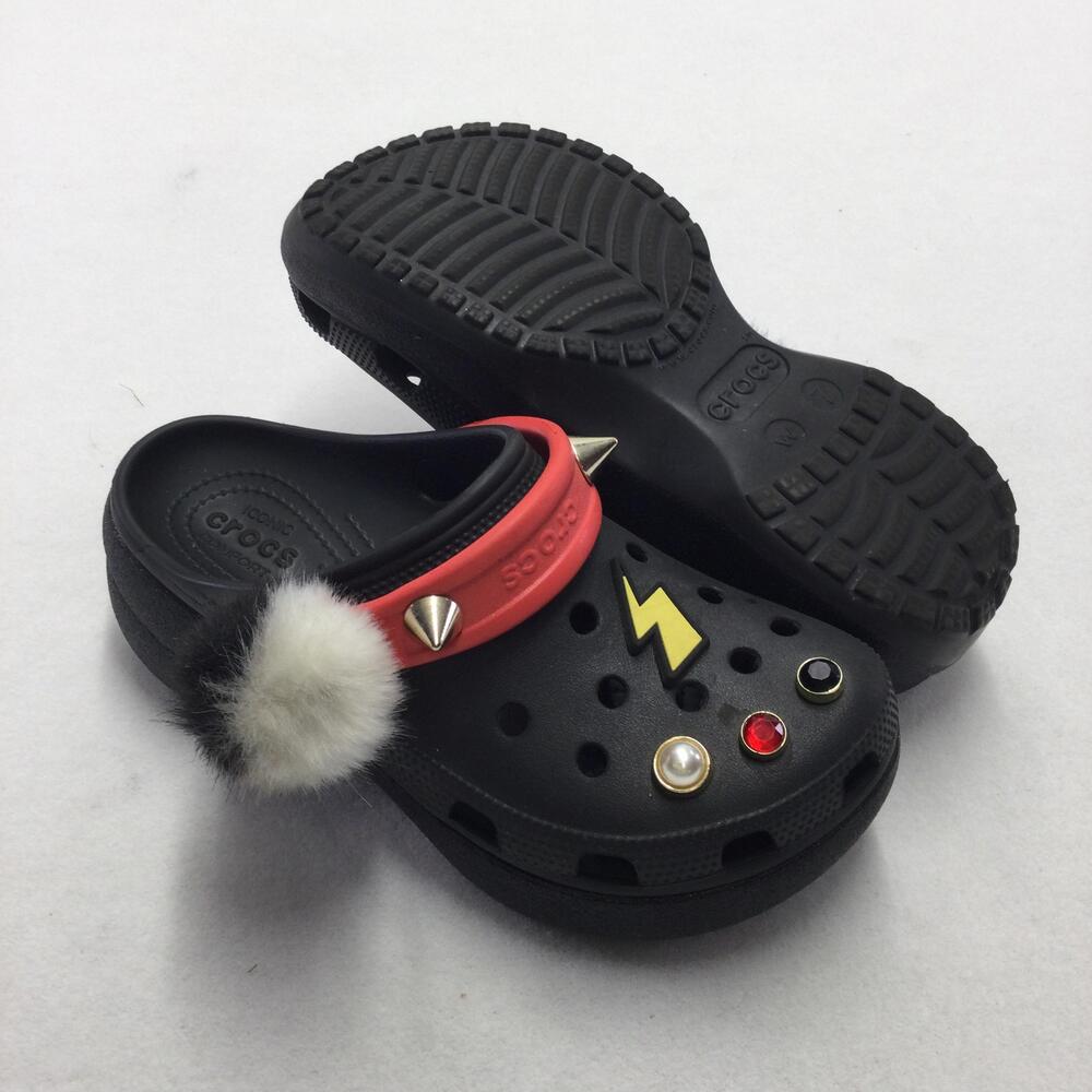 Crocs Classic Clog Shoes Womens Size 7 Black Cruella De Vil Spiked Fur Studded